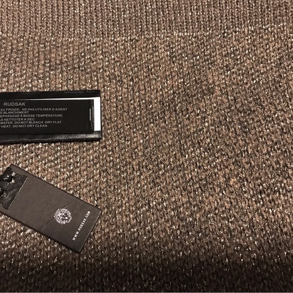 ✨BNWT Rudsak Metallic Anny Scarf and Amel Hat ✨ - Picture 4 of 12